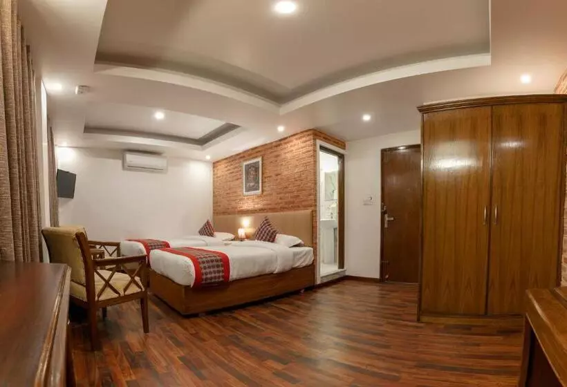 هتل Kailash Kuti Inn