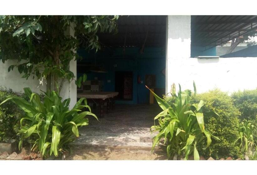 酒店 Moon Dance Garden & Restaurant