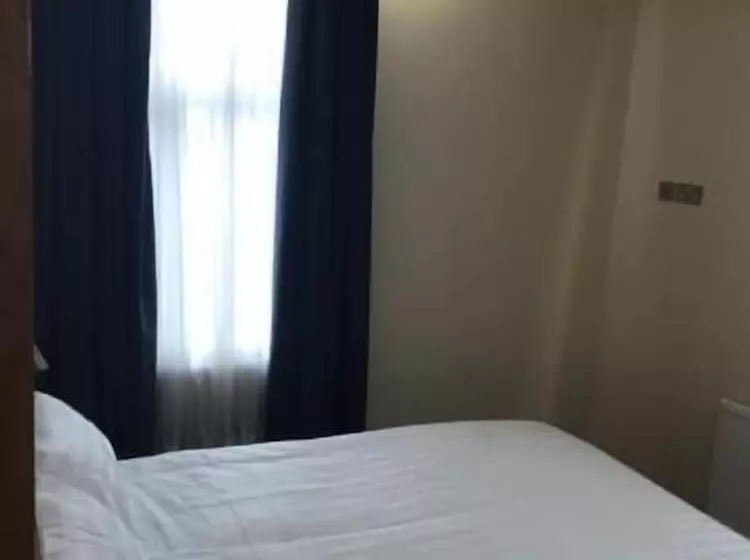 Corona Hotel Rotherham Sheffield Meadowhall