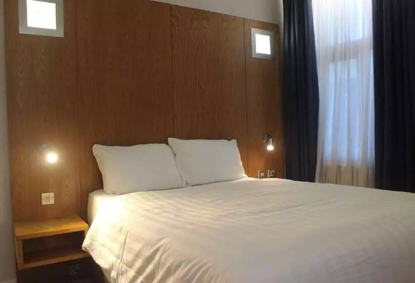 Corona Hotel Rotherham Sheffield Meadowhall