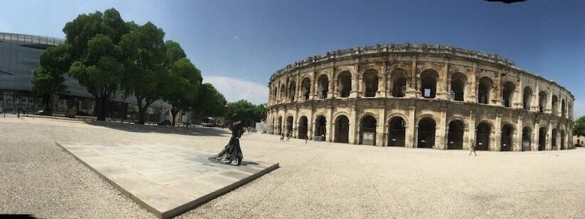 تختخواب و صبحانه Antichambre