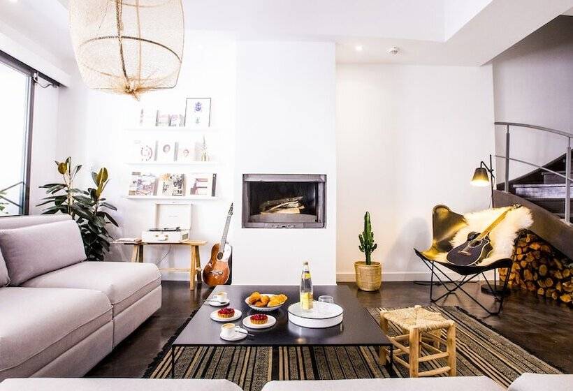 تختخواب و صبحانه Antichambre