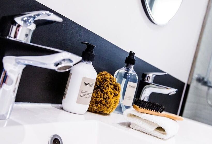 تختخواب و صبحانه Antichambre