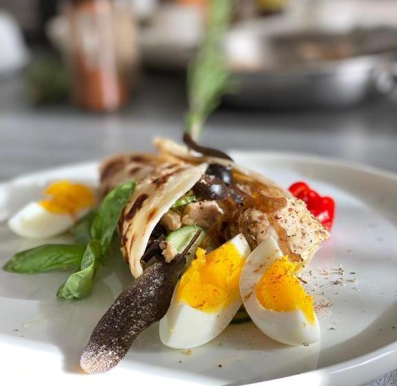 Отель The Francis House