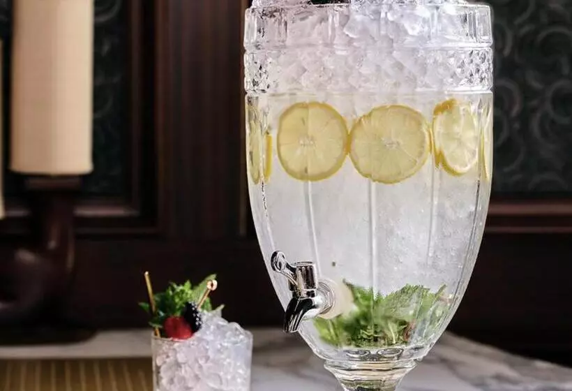 Hotelli The Francis House