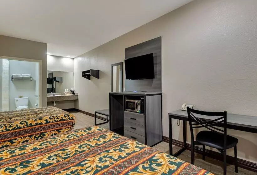 Motelli Executive Inn & Suites