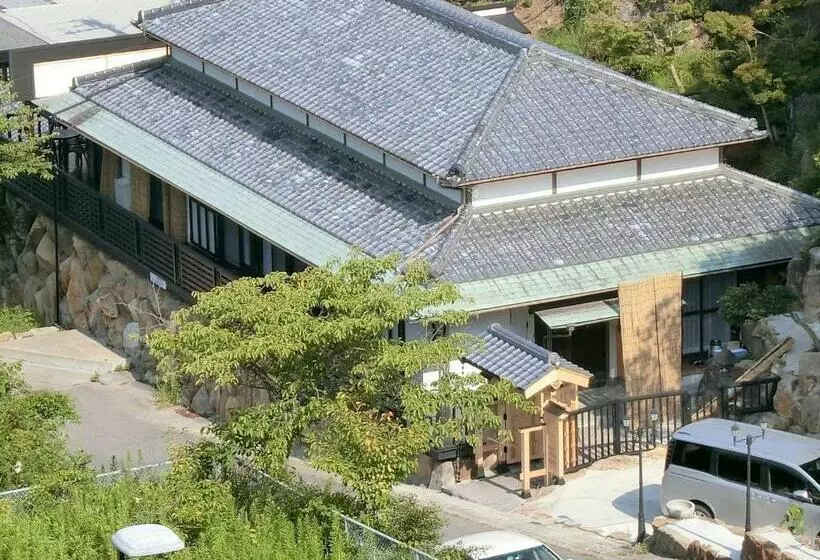 Majatalo Shirahama Meiji Villa