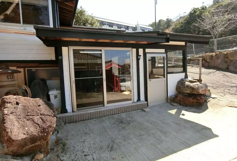 Majatalo Shirahama Meiji Villa