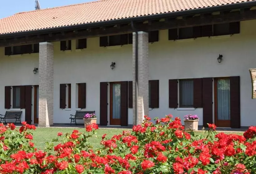 هتل Agriturismo Ancillotto