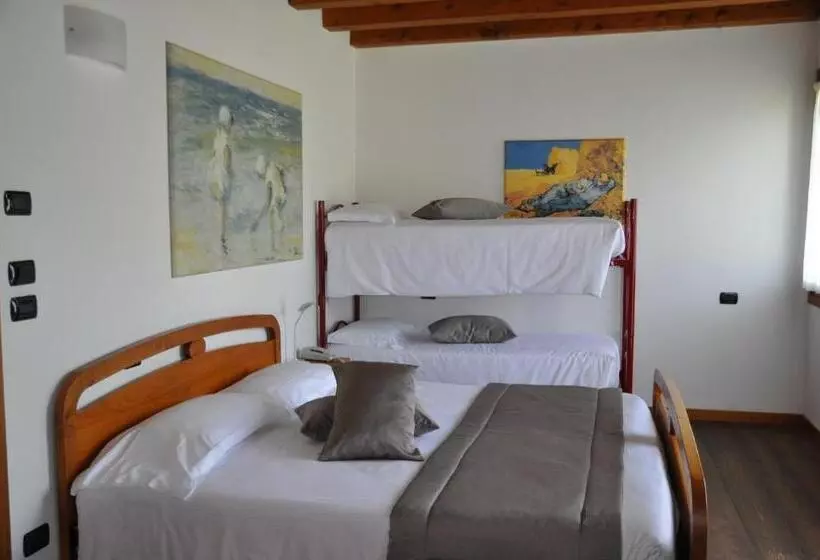هتل Agriturismo Ancillotto