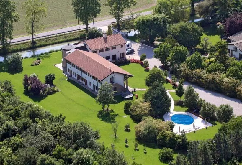 هتل Agriturismo Ancillotto