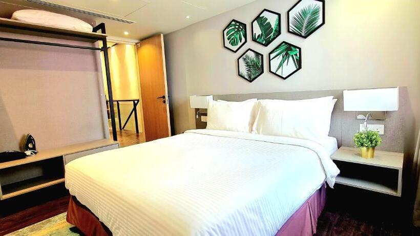 Hotel Bahari Parade Managed By The Ascott Limited