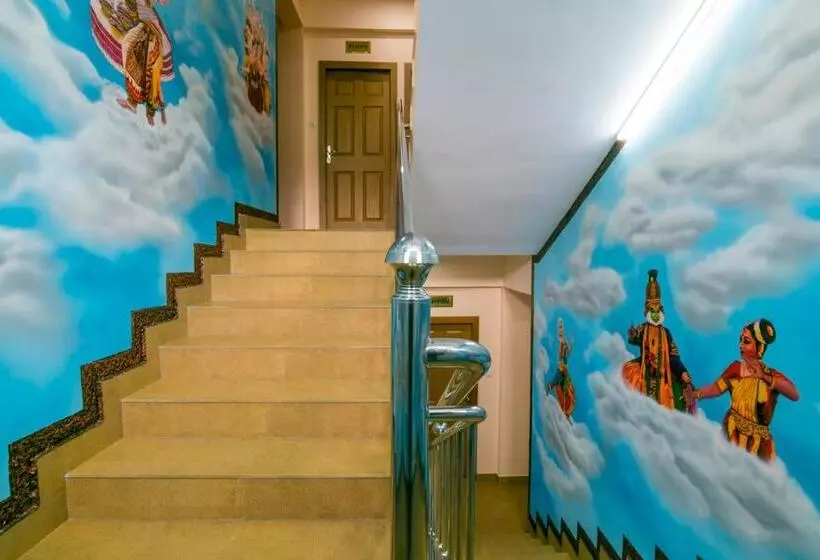 Hotelli Blue Bell Cochin Airport