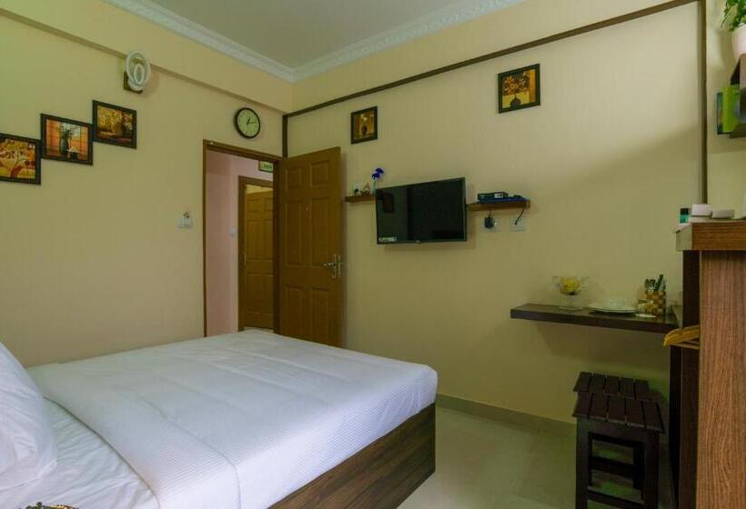 ホテル Blue Bell Cochin Airport