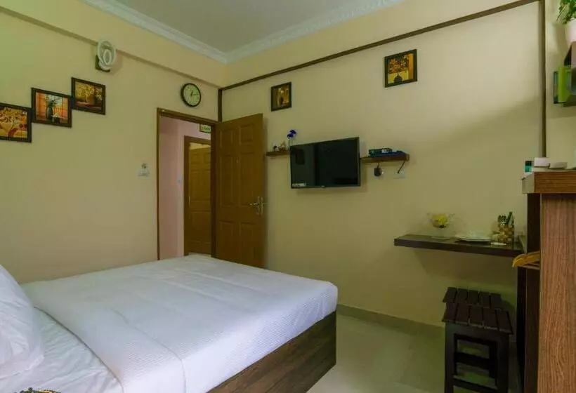 Hotelli Blue Bell Cochin Airport