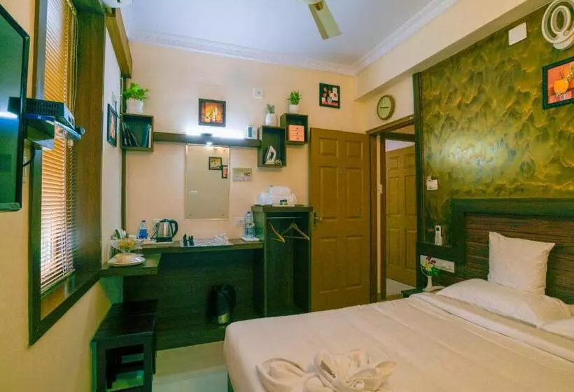 Hotelli Blue Bell Cochin Airport