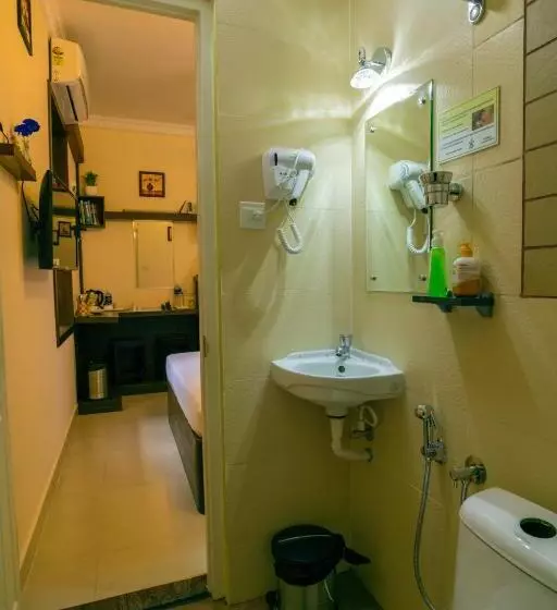 Hotelli Blue Bell Cochin Airport