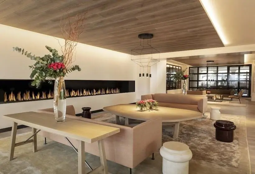 Hotelli Le Grand Pavillon Chantilly