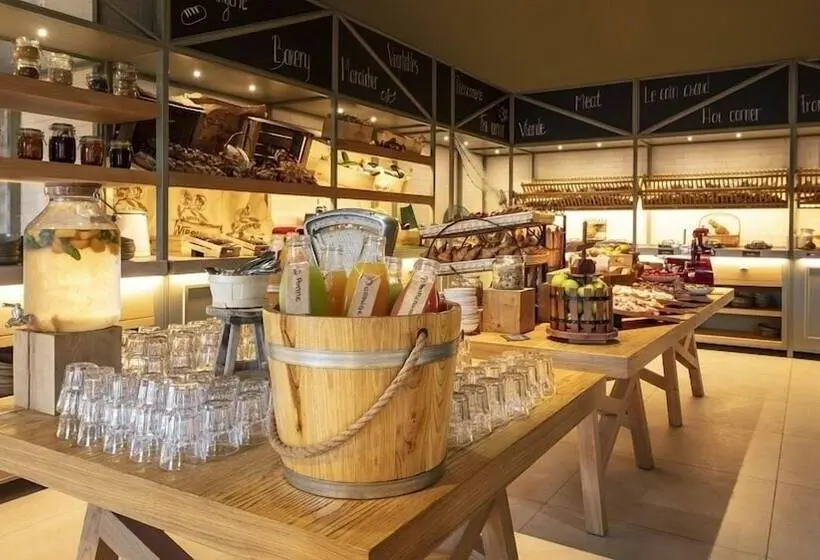 Hotelli Le Grand Pavillon Chantilly