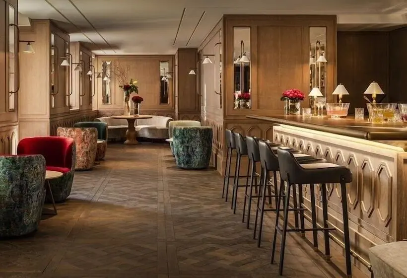 Hotelli Le Grand Pavillon Chantilly