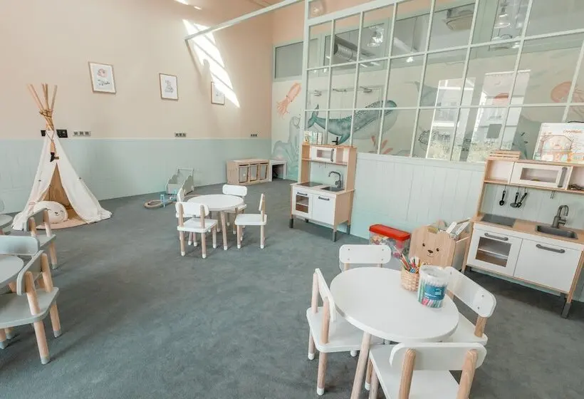 Hotelli Le Grand Pavillon Chantilly