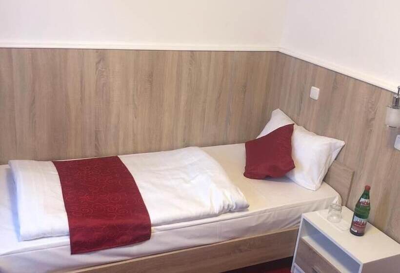 בית מלון כפרי Oldesloer Hof