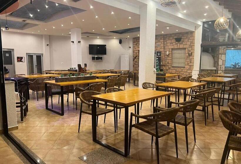 בית מלון כפרי Ronaldo