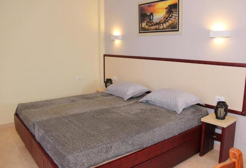 בית מלון כפרי Ronaldo