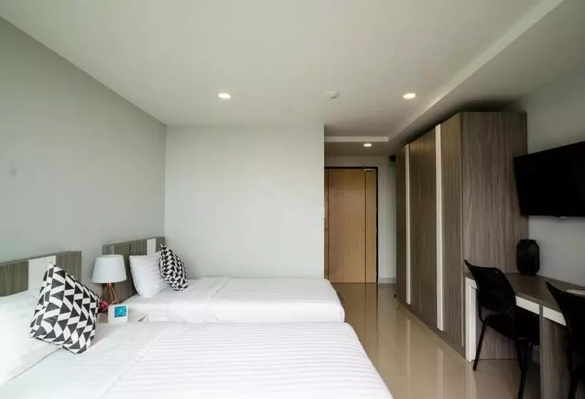 Onpa Hotel & Residence Bangsaen