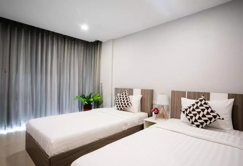 Onpa Hotel & Residence Bangsaen
