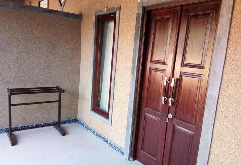 펜션 Prisida Guest House