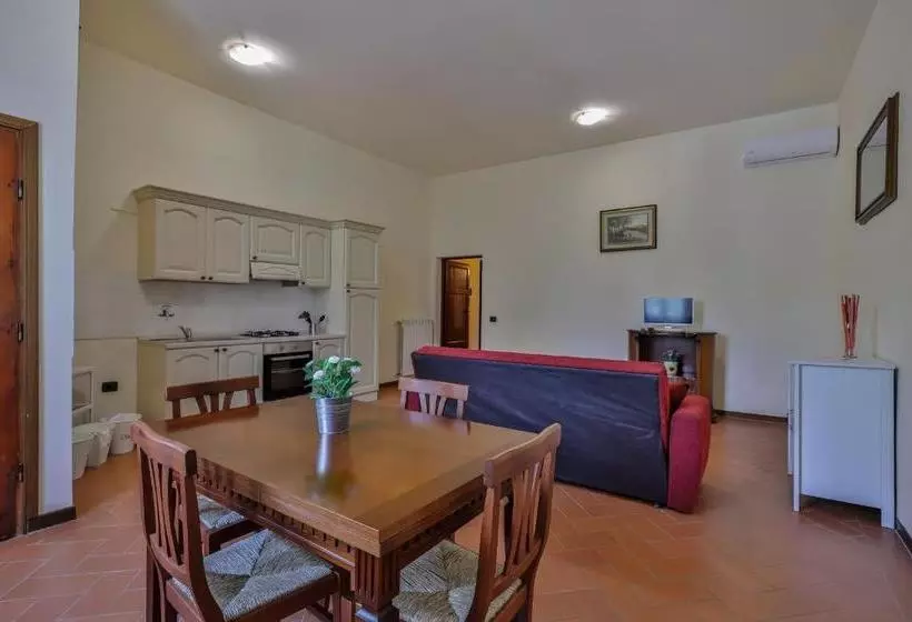 Residence Borgo Toscano