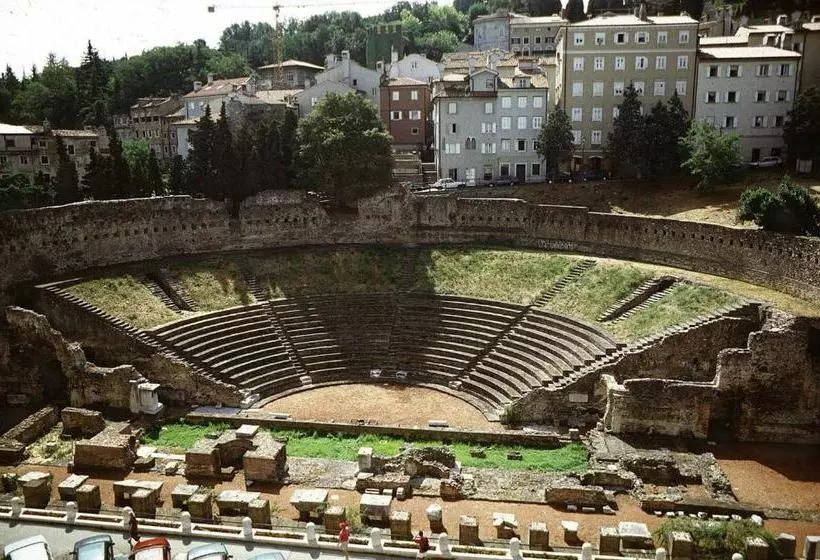 Residence Teatro Romano
