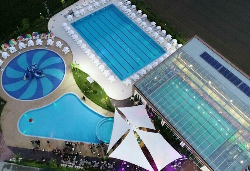 אתר נופש Luani A Spa & Wellness Center