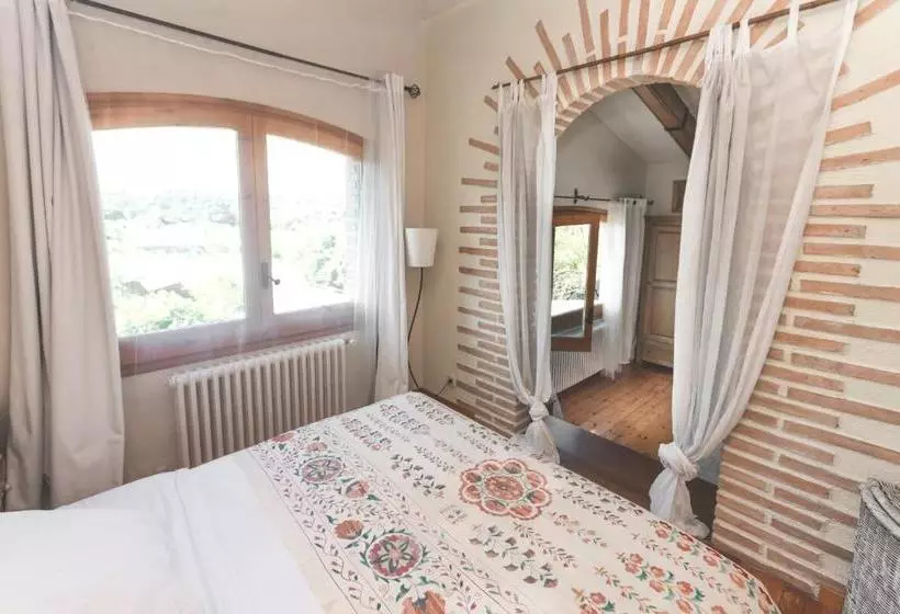 Aamiaismajoitus (B&B) Can Caponet