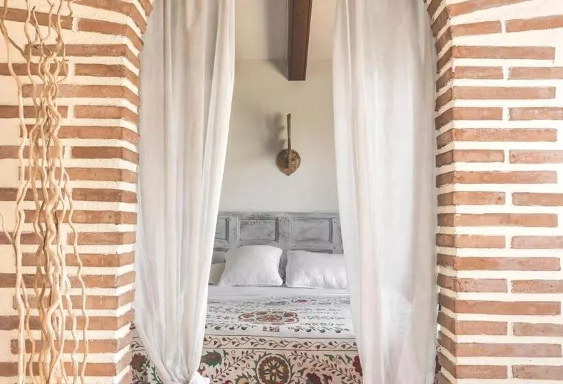 Aamiaismajoitus (B&B) Can Caponet