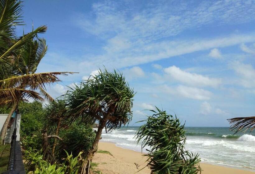 Отель South Beach Villa@69