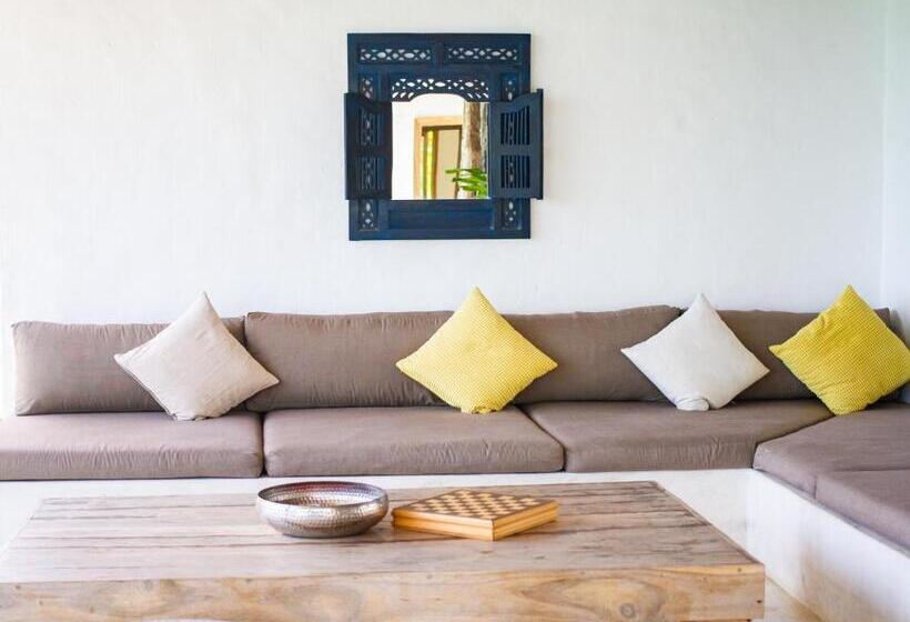 هاستل Afreeka Beach