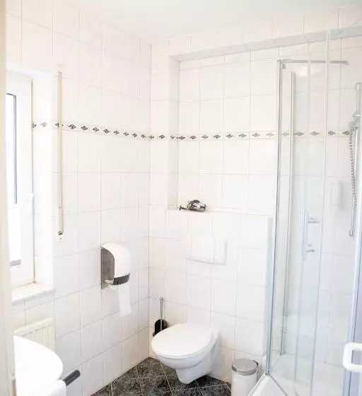 ユースホステル Kleines Hotel Westhus