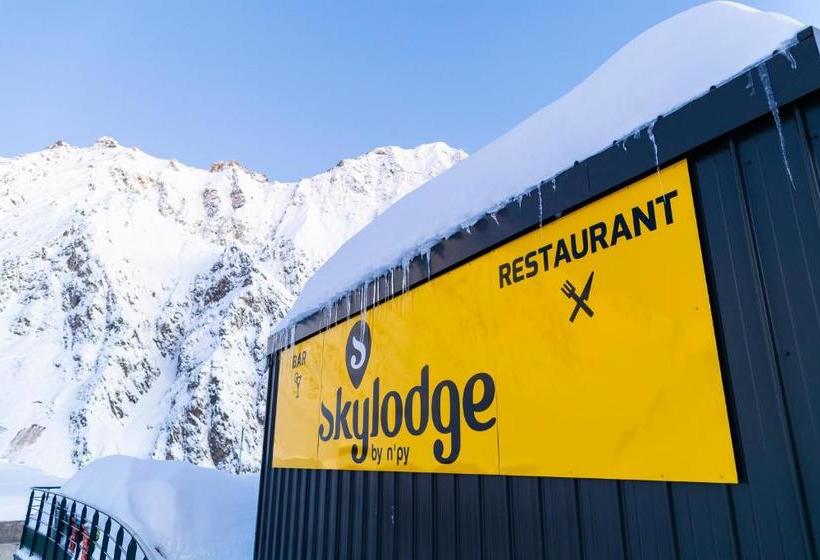 هاستل Skylodge By N Py