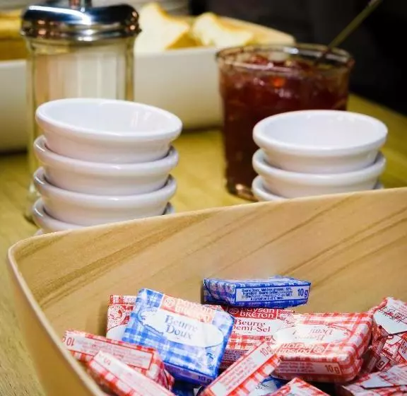 Retkeilymaja Skylodge By N Py