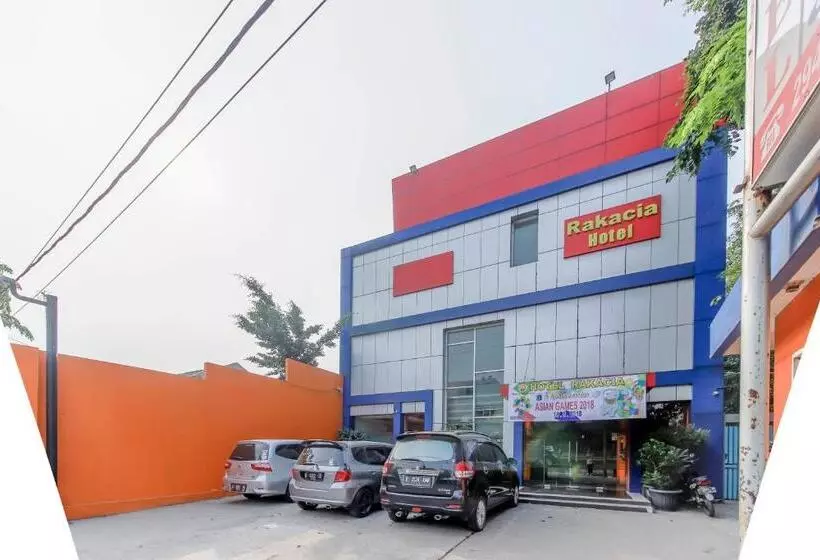 Hotelli Reddoorz Plus @ Jalan Pemuda Jakarta