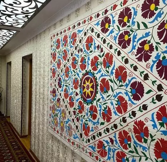 Khiva Otabek B&b