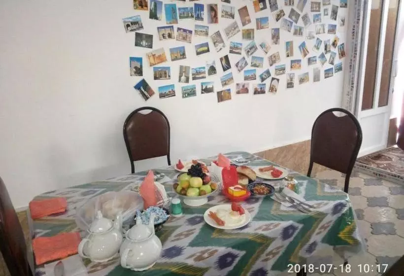 ペンション Al Hilol Guesthouse