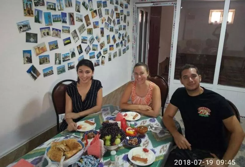 ペンション Al Hilol Guesthouse