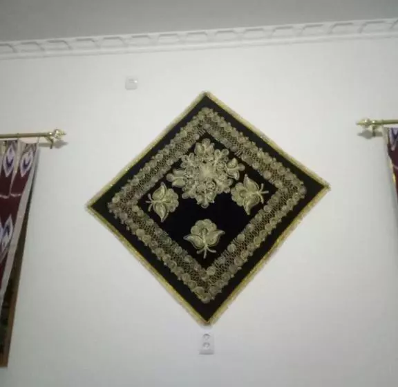 ペンション Al Hilol Guesthouse