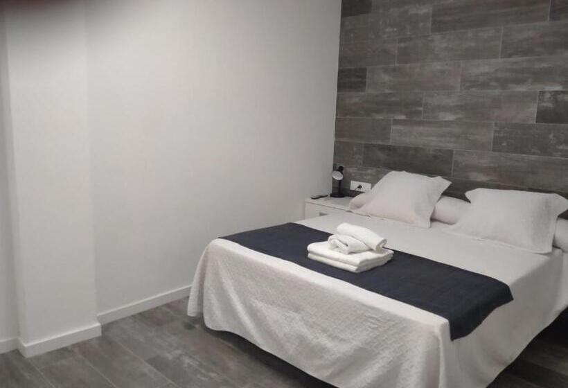 פנסיון Alojamientos Santa Pola