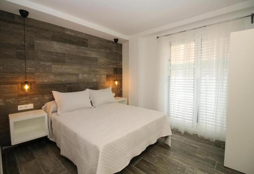 פנסיון Alojamientos Santa Pola