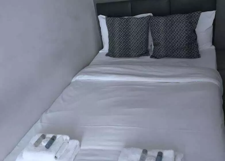 پانسیون Ensuite Rooms, Spitalfieldssk