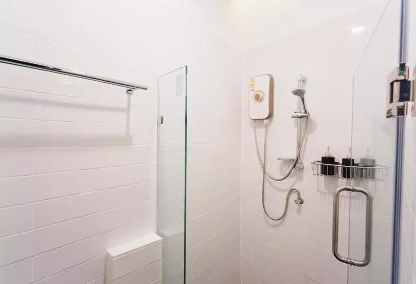 Spinomad Hostel